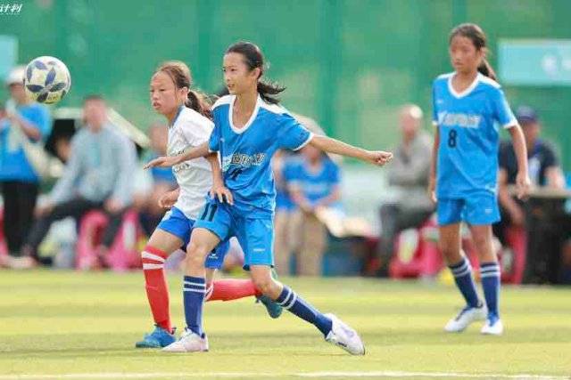 中国U15男足4-0轻取中非，世界杯首战取得佳绩